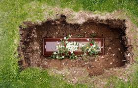 Do caskets decomposes ?